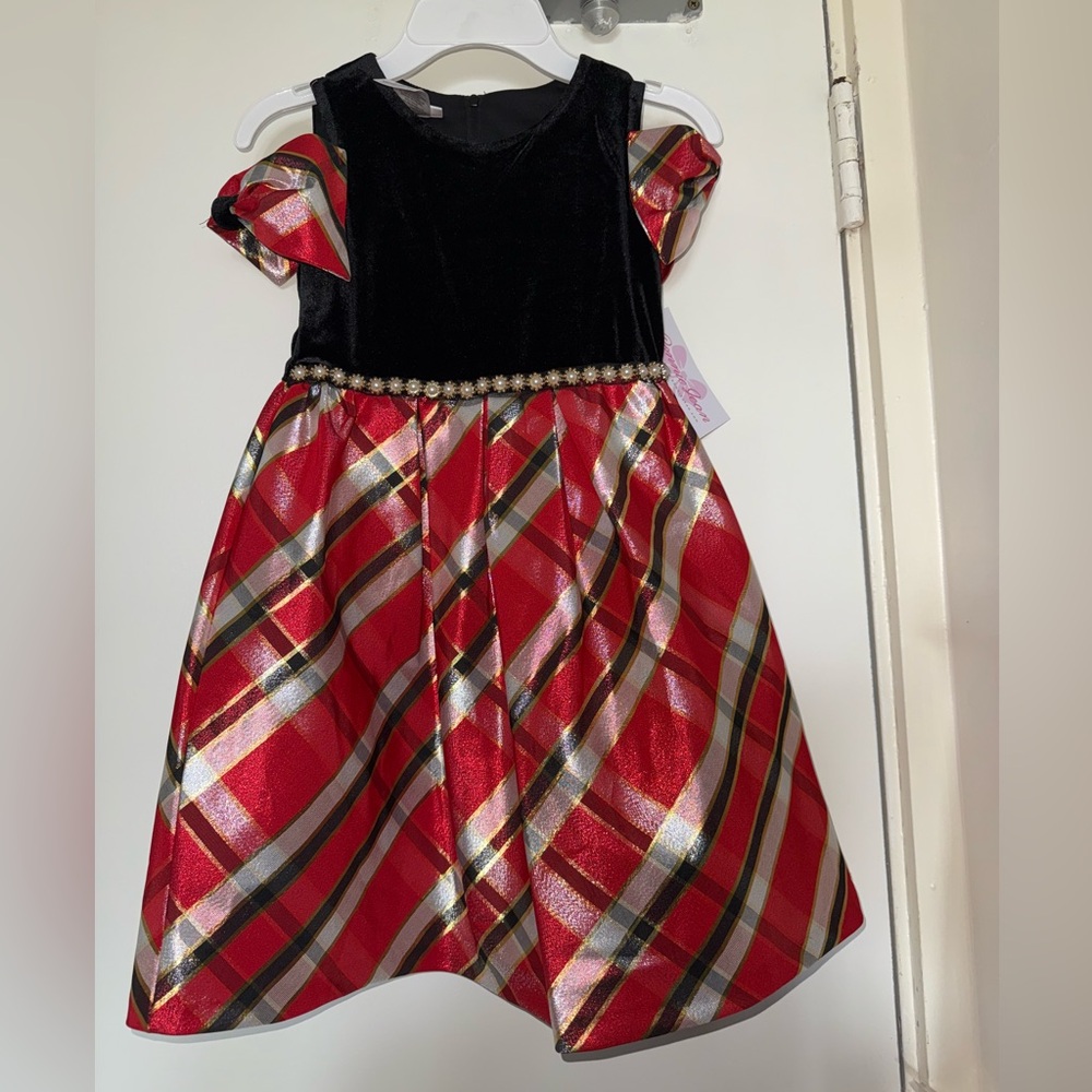 Girl’s Red and Black Plaid Holiday Dress with Gold Accents NWT 6x Bonnie Jean